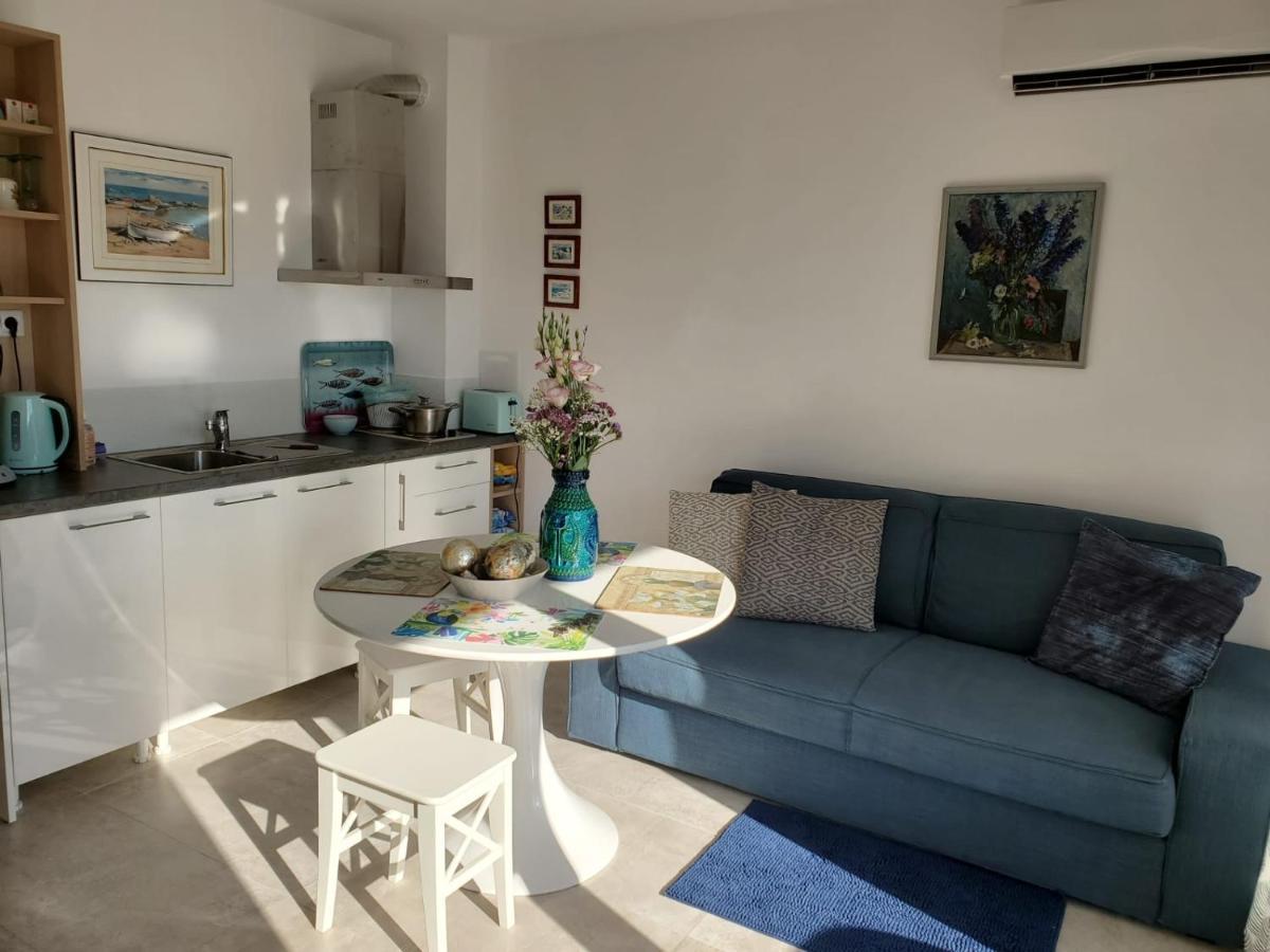Obzor Tatyana Apartaments Bonjour Exterior photo